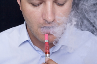 Illustration for article titled Vaping Supplies the Benefits Associated with Smoking Cigarettes Minus the Concerns
